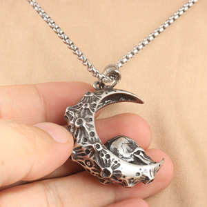 Yunnique Collar unisex de acero inoxidable con colgante de calavera lunar, diseño geométrico, estilo punk retro 231045 - Product Image 2