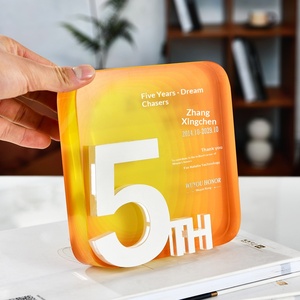 Trofeo de Cristal Premium de Diseño Creativo Gratuito para Personal Destacado, Premios de <span class=keywords><strong>Aniversario</strong></span> y Excelencia, Regalos Corporativos y Recuerdos - Product Image 4