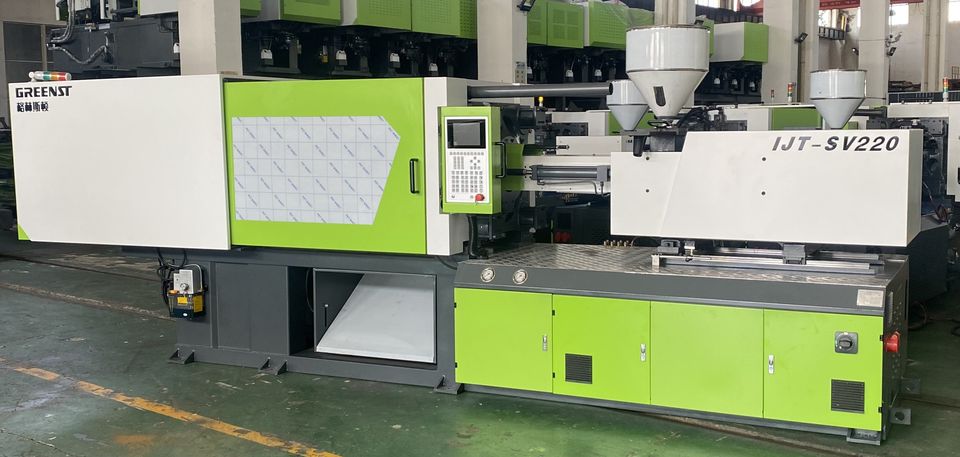 Pe Injection Machine Horizontal Hydraulic PLC Controlled Plastic Injection Molding Machine ...