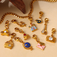 Mini pendentif radio piano dessin animé mignon |   Accessoires de mode amusants en acier inoxydable pour la fabrication de bijoux DIY, vente en gros