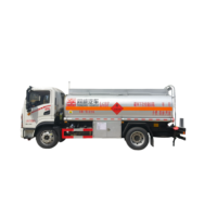 Camion-citerne à carburant de 10 tonnes 4x2, camion de livraison d'huile diesel, citerne de transport de liquides de 10 m³