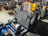 Système de levage personnalisé à 4 vérins hydrauliques synchronisés avec groupe hydraulique pour levage/poussée-traction/commutation/pliage