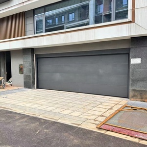 <span class=keywords><strong>Porte</strong></span> de garage sectionnelle noire moderne isolée et automatique avec fenêtres rondes en forme de <span class=keywords><strong>hublot</strong></span> pour villa et usage domestique - Product Image 4