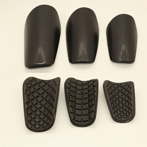 Espinillera de seguridad deportiva de fútbol para adultos, almohadilla protectora de la pantorrilla con cojín de EVA suave, de plástico negro PP, taekwondo para niños - Product Image 5