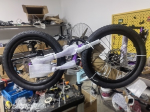 โรงงานขายส่งจักรยาน BMX เหล็ก 20 นิ้ว สำหรับเด็ก 7 สปีด รุ่นธรรมดา สำหรับเด็กผู้ชาย พร้อมดิสก์เบรกเพื่อความปลอดภัย รุ่น WL-1018 แบบธรรมดา - Product Image 5