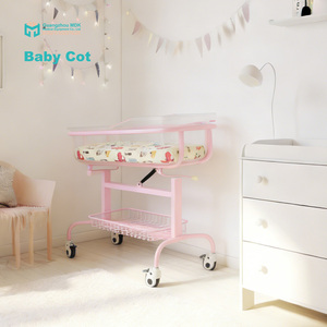 Cuna de <span class=keywords><strong>Hospital</strong></span> con Marco Metálico Rosa, Cesta de Almacenamiento, Inclinación Anti-Reflujo, Cuna Transparente, Cama para Cuidado en el Hogar, 3 Años para Recién Nacidos - Product Image 1