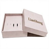 Boîte en papier rigide écologique personnalisée avec logo, emballage cadeau pour bijoux avec laminage mat pour collier, pendentif, boucles d'oreilles carrées