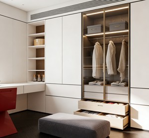 Vestidor a Medida de Lujo con Puertas de Vidrio con Detalles en Dorado e Iluminación Integrada para Casa o Apartamento - Product Image 6