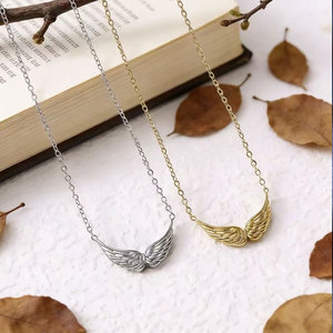Collier pendentif ange en acier inoxydable 316L plaqué or 14k 18k sur mesure pour femmes, vente en gros - Product Image 1