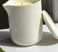 Pot de bougie de massage en céramique vide en forme de fleur blanche brillante de 6 oz avec bec et poignée