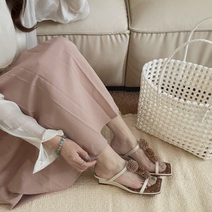 Colección de Sandalias de Verano 2026 con Punta Cuadrada y Tacón de Cuña, Sandalias de Diseño Elegantes y Versátiles para Exteriores - Product Image 3