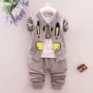 Vêtements pour enfants en gros, ensemble de 3 pièces pour enfants, veste, t-shirt et pantalon - Product Image 4