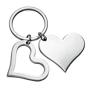 Llavero de Corazón Plateado, Colgante Metálico con Símbolo de Amor, Regalo para Parejas - Product Image 1