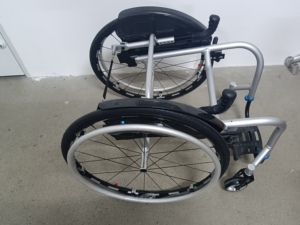 Reforzado Ed Tab Handrim Reemplazo Silla de ruedas deportiva PU Neumático Rueda de silla de ruedas esencial para equipos de rehabilitación - Product Image 4