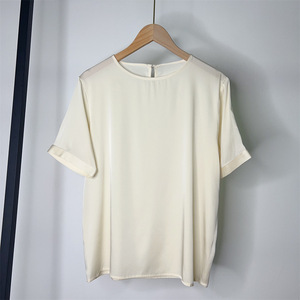 Top de cuello redondo de satén elástico de seda, camiseta de manga corta de satén de Color sólido para mujer, camisa pequeña de seda de morera de nuevo estilo - Product Image 3