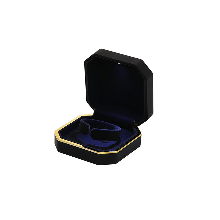 Bracelet box