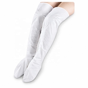 Masque pour les pieds à longues jambières 70 cm au collagène et beurre de karité hydratant, éclaircissant et raffermissant pour pieds secs, idéal pour spa, salon de pédicure, marque privée, OEM - Product Image 1
