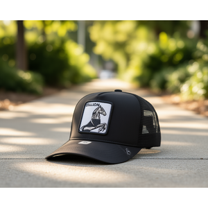 Gorra Trucker con Bordado de Caballo, Malla Negra, Ajustable, Unisex, Casual, Primavera/Verano, 6 Paneles - Product Image 2