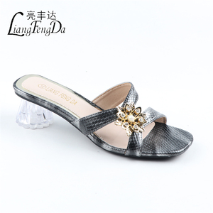 Sandali Estivi da <span class=keywords><strong>Donna</strong></span> con Tacco Alto, Ciabatte con Zeppa Chunky Open Toe, Scarpe Stampate in PU, Confezione da 1 Paio in Sacchetto OPP - Product Image 1