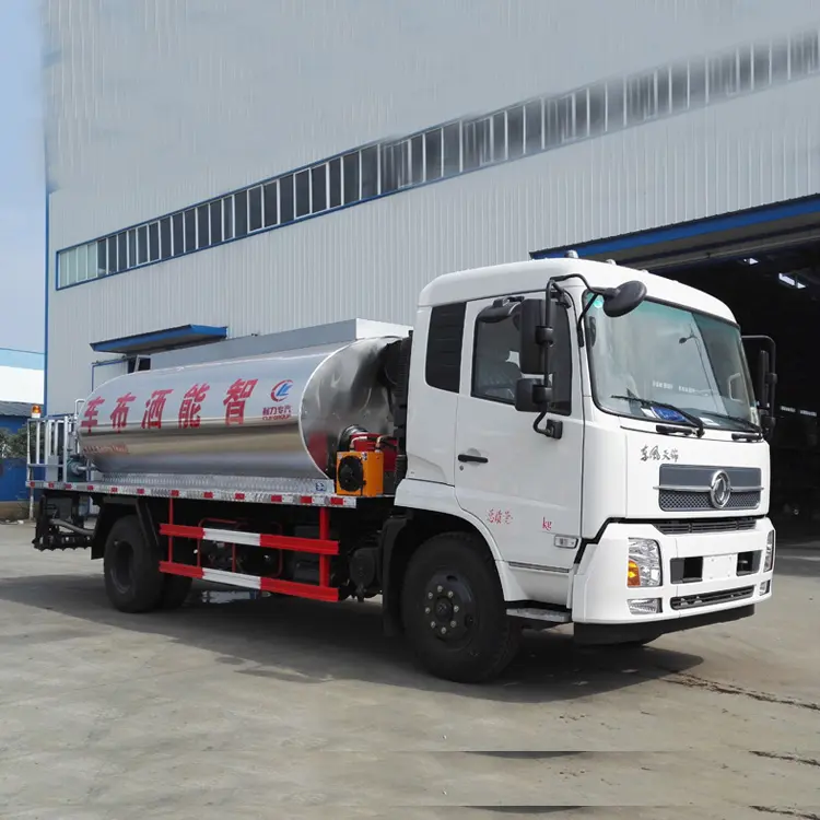 Promosyon fiyatı Dong Feng LHD 10CBM 4*2 asfalt dağıtma kamyonları yol bakım otoyolu