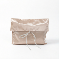 Pochette en satin à rabat pour vente en gros, sac d'emballage en satin avec ruban pour perruques, mèches de cheveux, lingerie et rangement de cosmétiques
