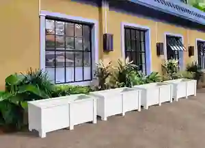 Pabrik profesional ukuran besar dekorasi taman pagar Pvc berdiri kotak penanam