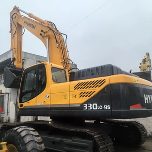 Excavatrice Hyundai 33 tonnes d'occasion en bon état, 330LC-9S, faible nombre d'heures de travail, moteur, boîte de vitesses, pompe, puissance de 213 kW, capacité de la cuve de 1,44 m - Product Image 3