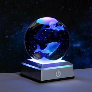 <span class=keywords><strong>Lampe</strong></span> d'ambiance LED boule de cristal sculptée 3D en forme de lune tactile pour chambre cadeau pour couples étudiants pile AAA/lumière cc - Product Image 4