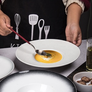Piatti da Ristorante in Porcellana Ecologica da 11 Pollici, MOQ 1, Piatto da Zuppa Bianco e Nero, Stoviglie Moderne, Piatto per Spaghetti - Product Image 1