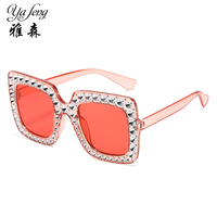 Lunettes carrées tendance et à la mode, best-seller, à grande monture, UV400, adaptées aux hommes et aux femmes, avec diamants incrustés