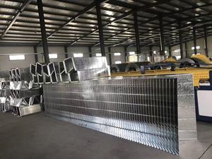 Doublure de <span class=keywords><strong>cheminée</strong></span> en acier inoxydable isolée Tubes ronds en acier inoxydable pour les conduits d'air CVC Système de climatisation des hôpitaux - Product Image 3