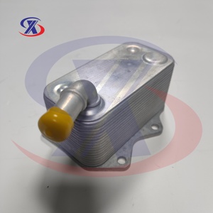 Radiatore Olio Motore per VW Eos GTI Jetta Passat Audi A3 A4 TT 2.0L 06D117021C - Product Image 3