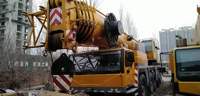 Camion grue d'occasion importé d'origine Liebherr 220 tonnes vendu à Shanghai