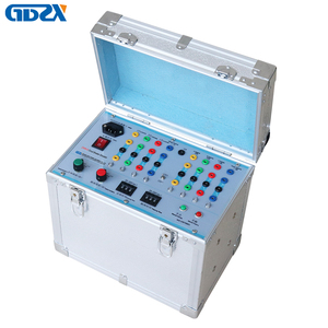 Dispositivo di interruttore analogico ZXMN-B portatile, 3 fasi Trip/Close Simulator per <span class=keywords><strong>test</strong></span> relè con LCD & USB Report - Product Image 3