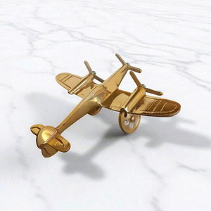 Maquette d'avion décorative vintage en laiton avec support – Décoration de table classique pour la maison, le bureau ou comme cadeau - Product Image 1