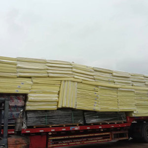 Panneau <span class=keywords><strong>de</strong></span> <span class=keywords><strong>laine</strong></span> <span class=keywords><strong>de</strong></span> <span class=keywords><strong>verre</strong></span> jaune certifié CE, adapté aux conduits <span class=keywords><strong>de</strong></span> climatisation, aux constructions industrielles et aux normes européennes - Product Image 4