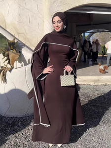 Vestido Maxi Elegante de Lujo con Adornos de Perlas Blancas y Mangas Tipo Capa, Abaya 2026 EID, Chal Desmontable, Ropa Tradicional Musulmana para <span class=keywords><strong>la</strong></span> Noche, para Mujer - Product Image 3