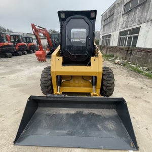 Cargadora Compacta de Ruedas Usada CAT 246D para Trabajos de Construcción, Carga y Manejo de Materiales - Product Image 3