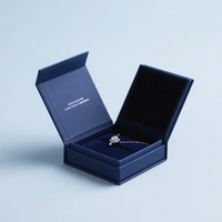 Boîtes d'emballage imprimées personnalisées en gros-Petites boîtes en carton ondulé pour bijoux et accessoires/Boîtes de vêtements cadeaux de vacances