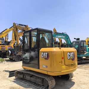 Excavatrice d'occasion Cat CAT306E2 CAT307E2 à vendre, 6 tonnes, fabriquée au Japon, bon état, importée avec emballage d'origine - Product Image 1