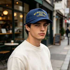 Gorra de béisbol estructurada de 5 paneles personalizada azul marino con código de área 423 y bordado amarillo de Chattanooga, MOQ bajo, OEM, ODM - Product Image 3