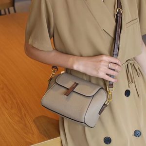 New Trend Hot Popular Women's <strong>Bags</strong> Explosion Of Soft Pu Leather <strong>Bag</strong> Niche Design High Quality Shoulder Crossbody <strong>Bag</strong> - Product Image 1