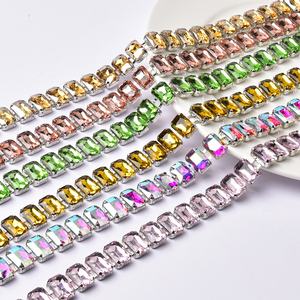 14mm chiều rộng kính hình chữ nhật trang trí <span class=keywords><strong>Rhinestone</strong></span> cup chuỗi <span class=keywords><strong>Fancy</strong></span> Pha Lê Kim Loại TRIM may trên quần áo vành đai DIY trang sức phụ kiện - Product Image 1