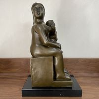 Sculpture de femme assise avec enfant en bronze de style Botero pour la décoration de la maison et du bureau