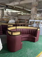 Ensemble table et chaises en rotin tressé vintage, bois massif, design moderne, durable, pour restaurant, café