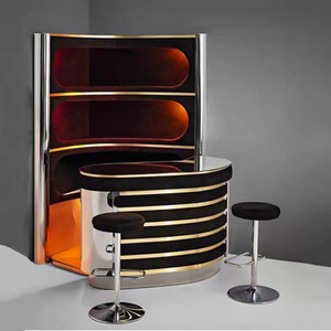 Armoire de <span class=keywords><strong>bar</strong></span> triangle personnalisée de luxe Armoire de rangement design italienne haut de gamme Armoire haute de présentation - Product Image 3