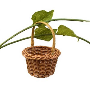 <span class=keywords><strong>Panier</strong></span> rond portable en plastique <span class=keywords><strong>de</strong></span> style pastoral, <span class=keywords><strong>panier</strong></span> mural en rotin tressé pour balcon et salon - Product Image 1