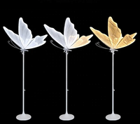 Promotion : Grande Lampe LED Papillon Géant en Fer, Décoration Moderne Simpson, pour Allée de Mariage, Ailes Romantiques Suspendues, Taille Personnalisable