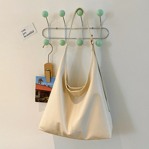 Sac à main en cuir PU pour femmes, sac fourre-tout de grande capacité, design minimaliste et doux, sac de transport quotidien, sac à main décontracté à la mode - Product Image 3
