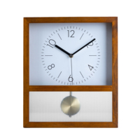 Horloge à pendule en bois de style classique traditionnel pour bureau à domicile, à suspendre au mur